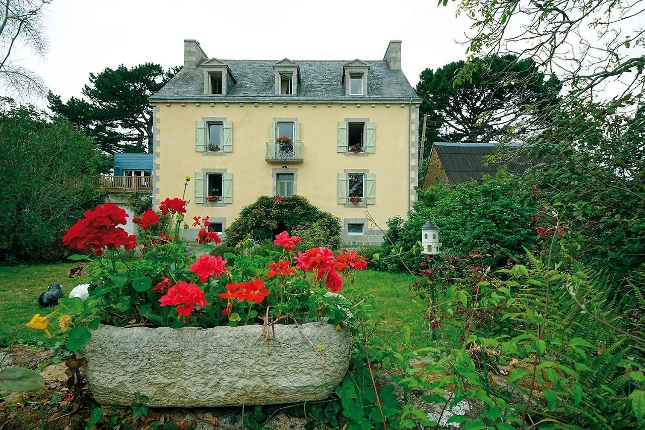 Maison De Kersalomon Tregunc 4*,  France